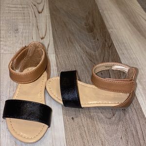 Toddler old navy sandals